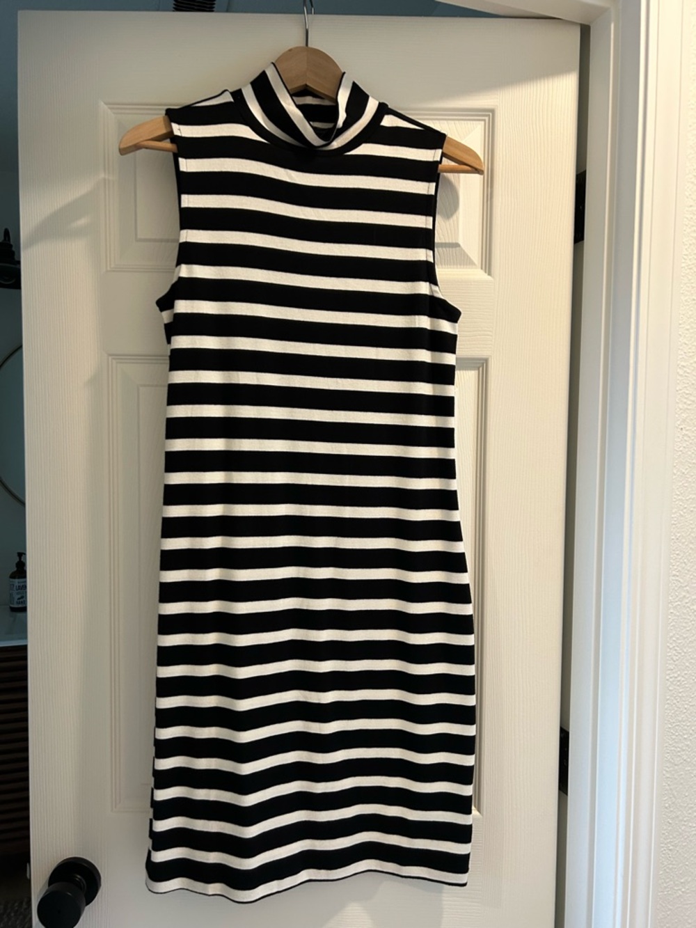GAP Sleeveless Black and White Stripe Mock Neck dress